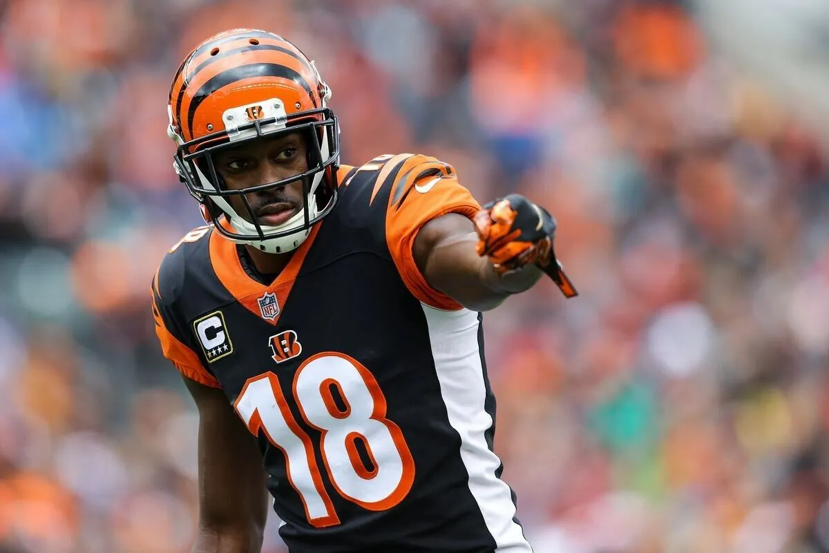 A J Green Signed Cincinnati Bengals Jersey (Beckett) 7xPro Bowl Wide Receiver