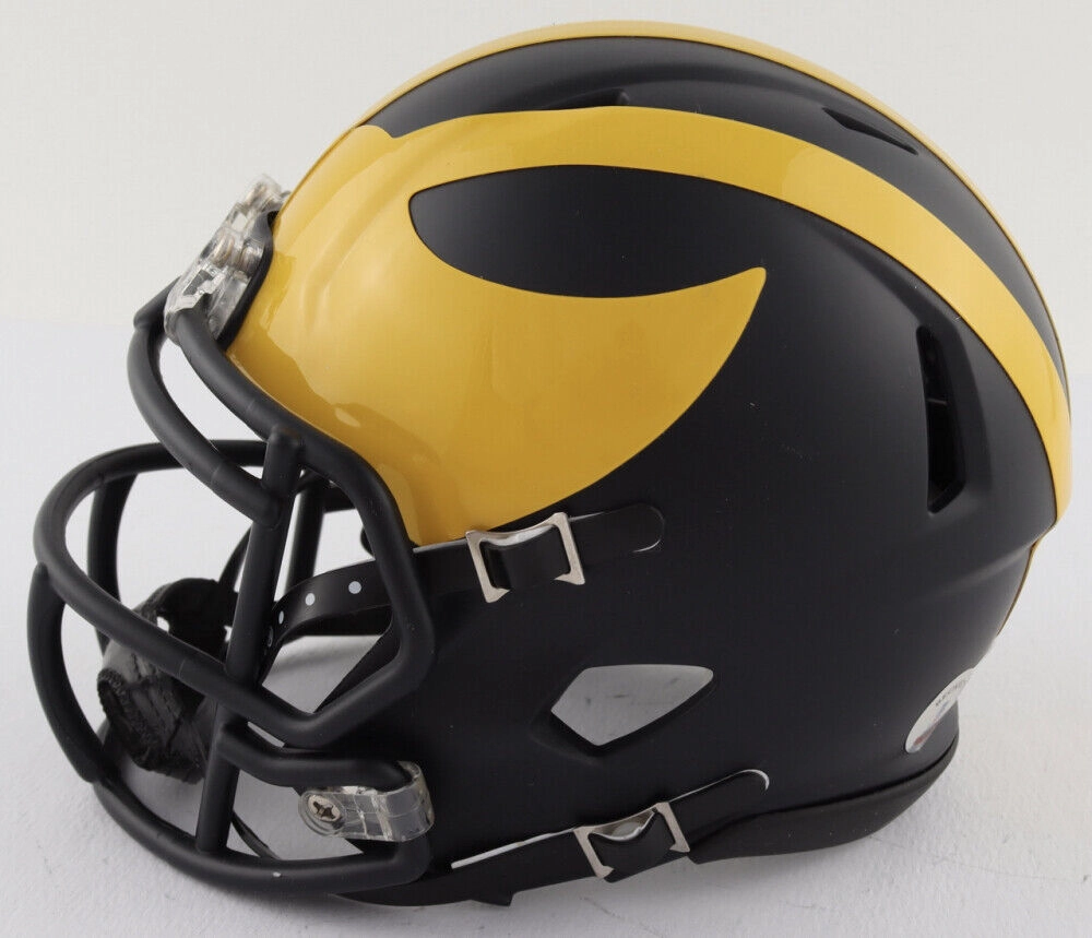 Aidan Hutchinson Signed Michigan Wolverine Speed Mini-Helmet (Beckett) Senior DB