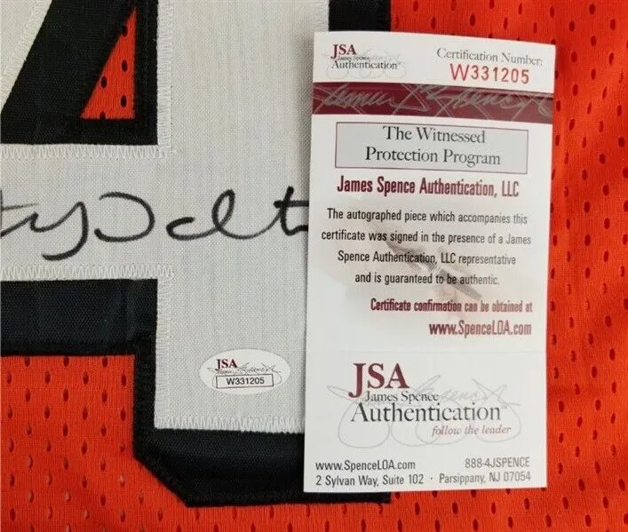 Andy Dalton Signed Cincinnati Bengals Jersey (JSA COA) 3Pro Bowl Q.B. / TCU