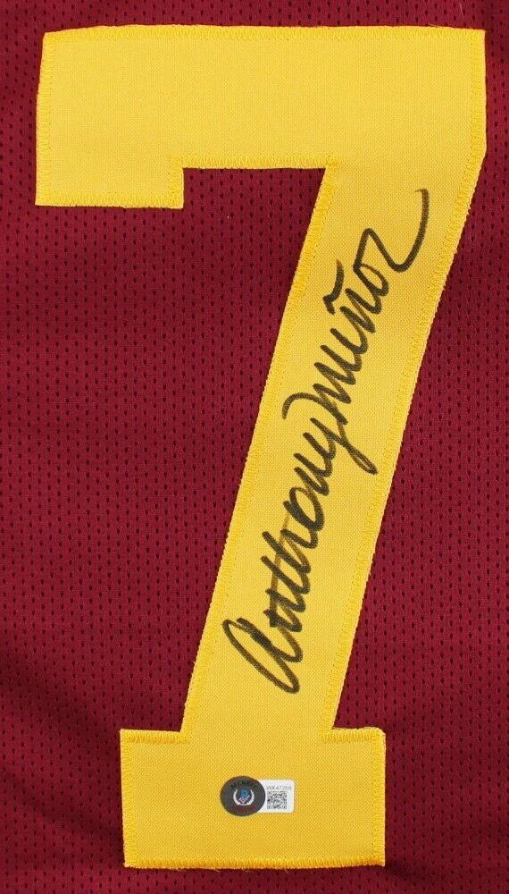 Anthony Munoz Signed USC Trojans (Beckett) Cincinnati Bengals 11xPro Bowl O-Line
