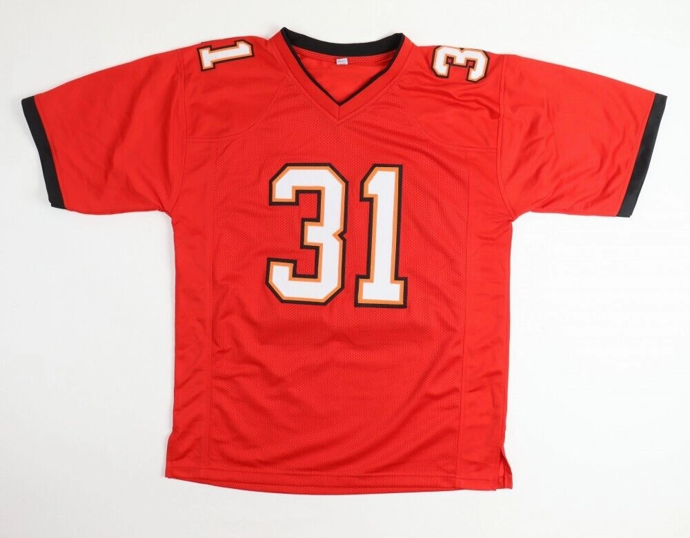 Antoine Winfield Jr Signed Tampa Bay Buccaneers Jersey (JSA COA) 2020 2nd Rnd PK