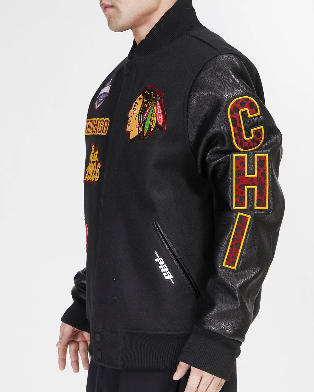 CHAMARRA UNIVERSITARIA NHL CHICAGO BLACKHAWKS ANIMAL PRINT