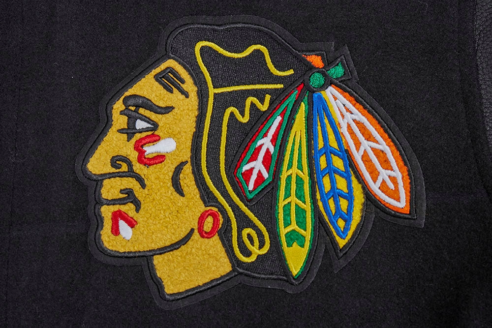 CHAMARRA UNIVERSITARIA NHL CHICAGO BLACKHAWKS SCRIPT TAIL