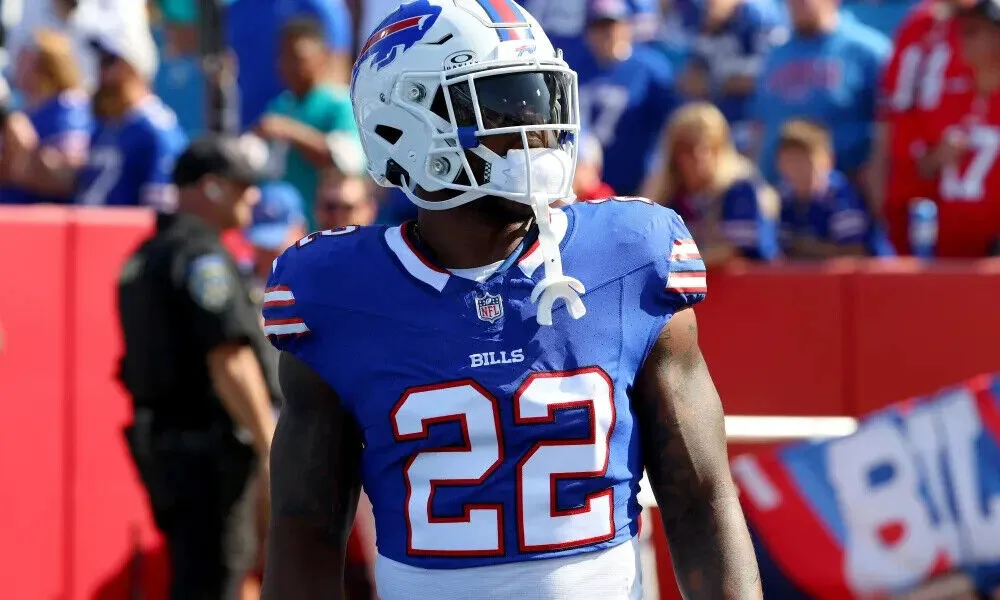 Damien Harris Signed Bills Jersey (Beckett) Buffalo's Top Running Back 2023