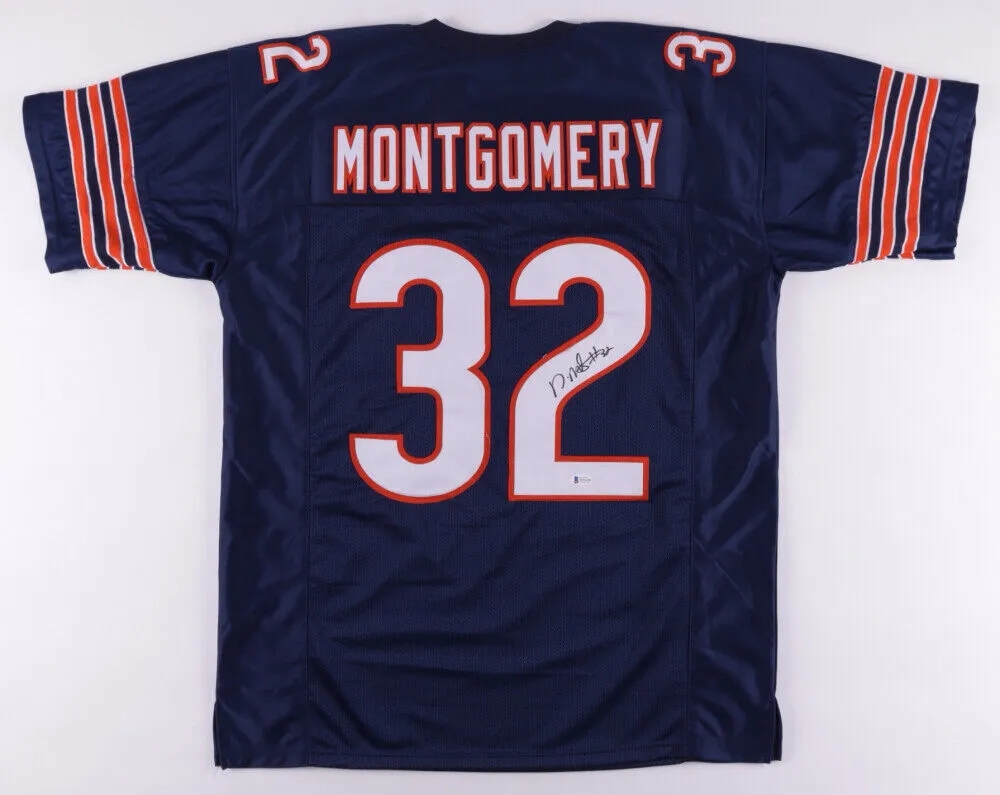 David Montgomery Signed Chicago Bears Jersey (Beckett COA)   Iowa State R.B