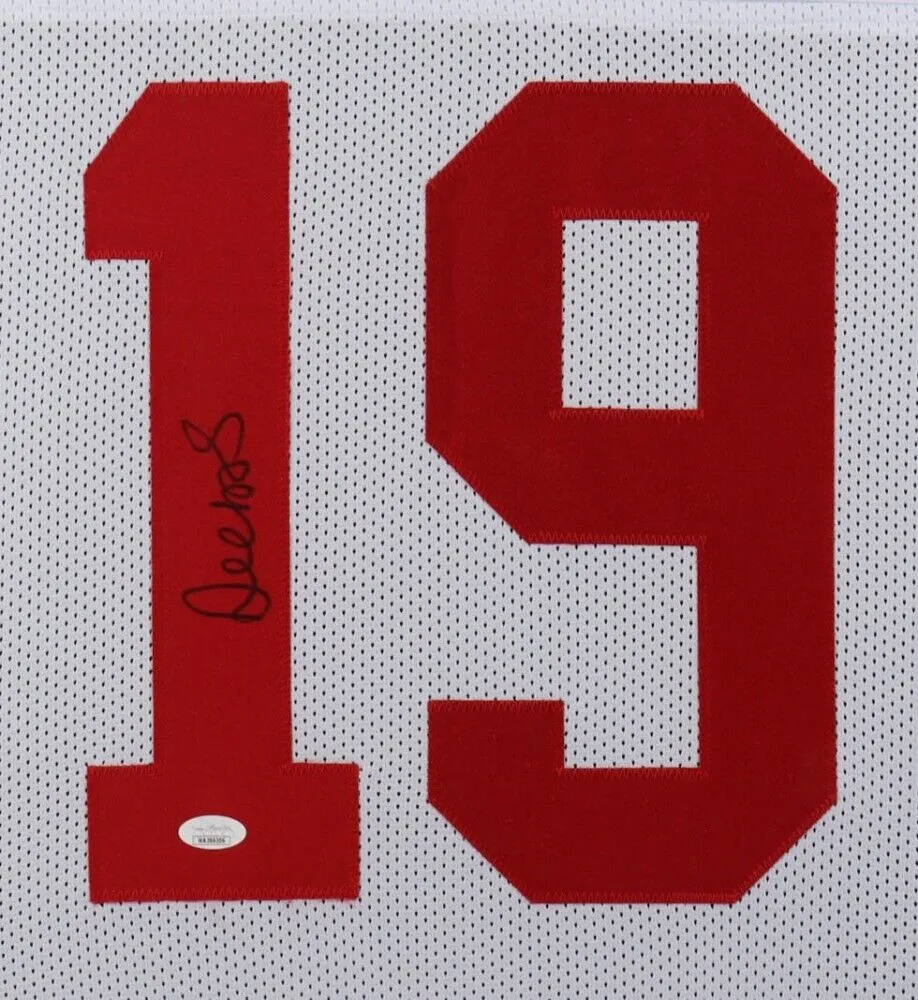Deebo Samuel Signed San Francisco 49ers 35x43 Framed Jersey (JSA) Pro Bowl W.R.