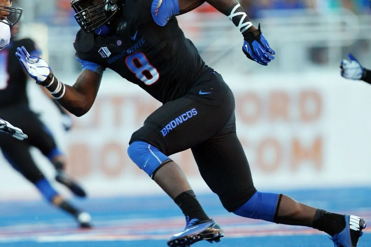 DeMarcus Lawrence Signed Boise State Broncos Jersey (Radtke Hologram)