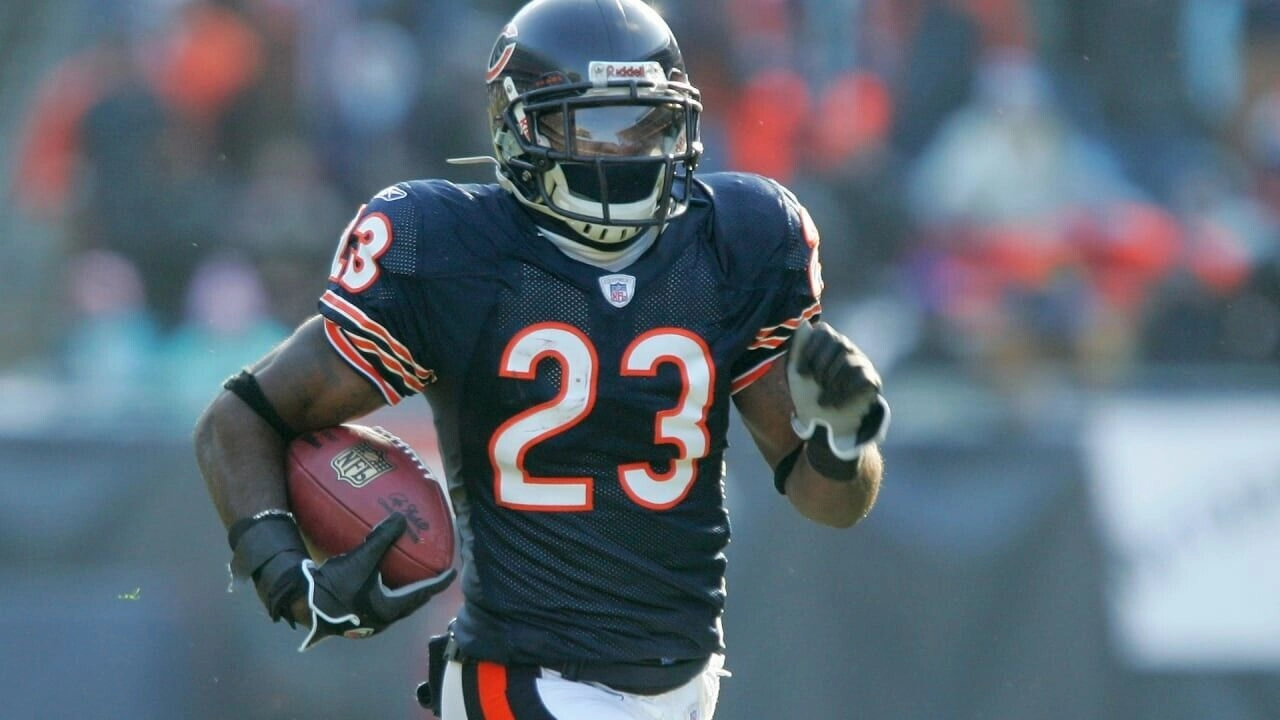 Devin Hester Signed Chicago Bears Stat Jersey (JSA COA) NFL All Time Return Ldr