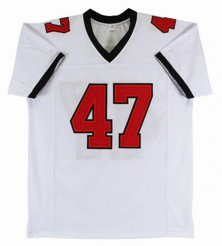 John Lynch Signed Tampa Bay Buccaneers Jersey (Beckett Hologram) Bucs 19932003