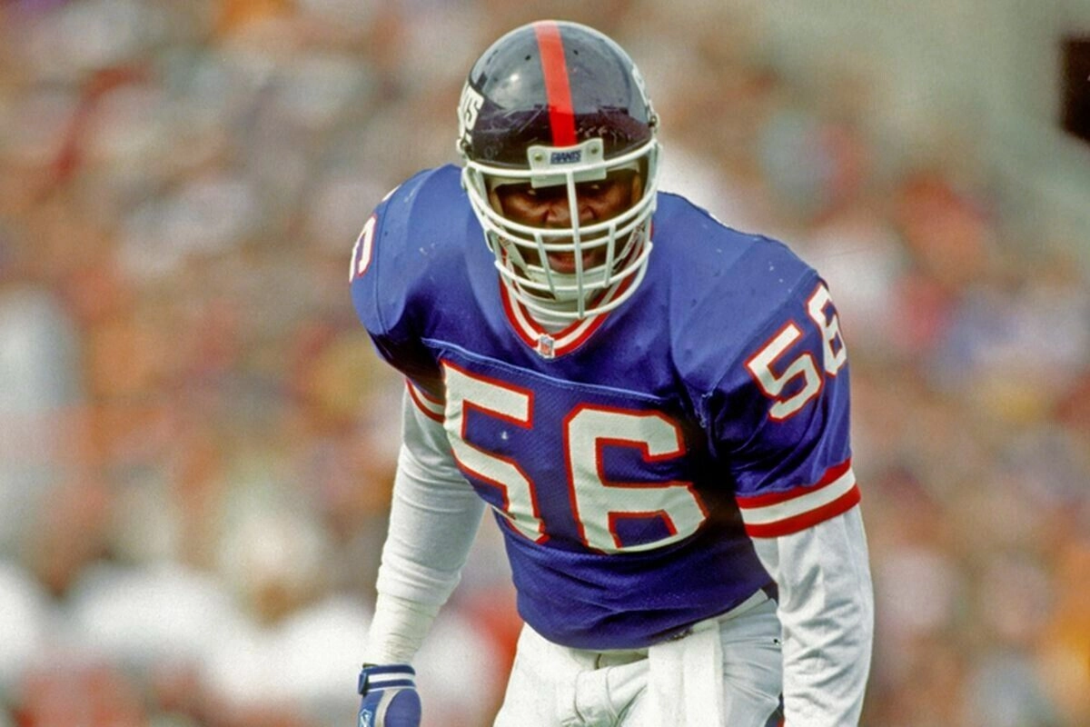 Lawrence Taylor Signed New York Giants Jersey (JSA COA) 2Super Bowl Champ L.B.