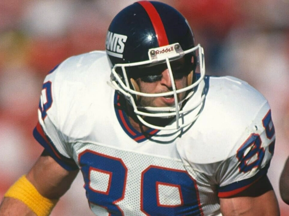 Mark Bavaro Signed New York Giants Jersey Ins. "2xSuper Bowl Champ "JSA COA) T.E