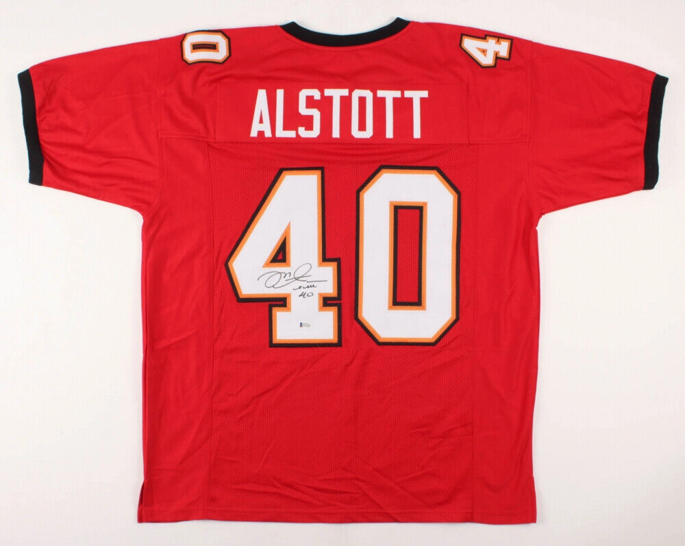 Mike Alstott Signed Tampa Bay Buccaneers Jersey (Beckett COA) 6Pro Bowl F.B.
