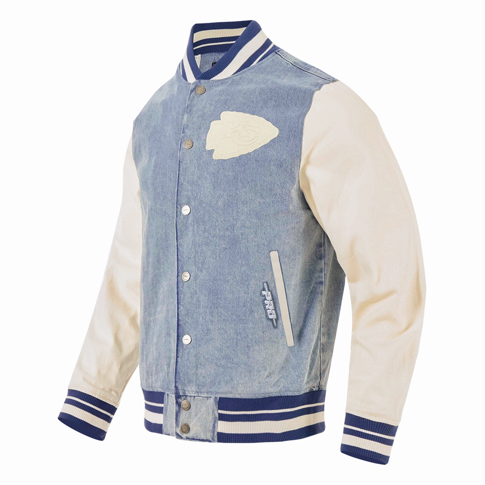 NFL KANSAS CITY CHIEFS VARSITY BLUES MEN'S DENIM VARSITY JACKET (DENIM/LINEN)