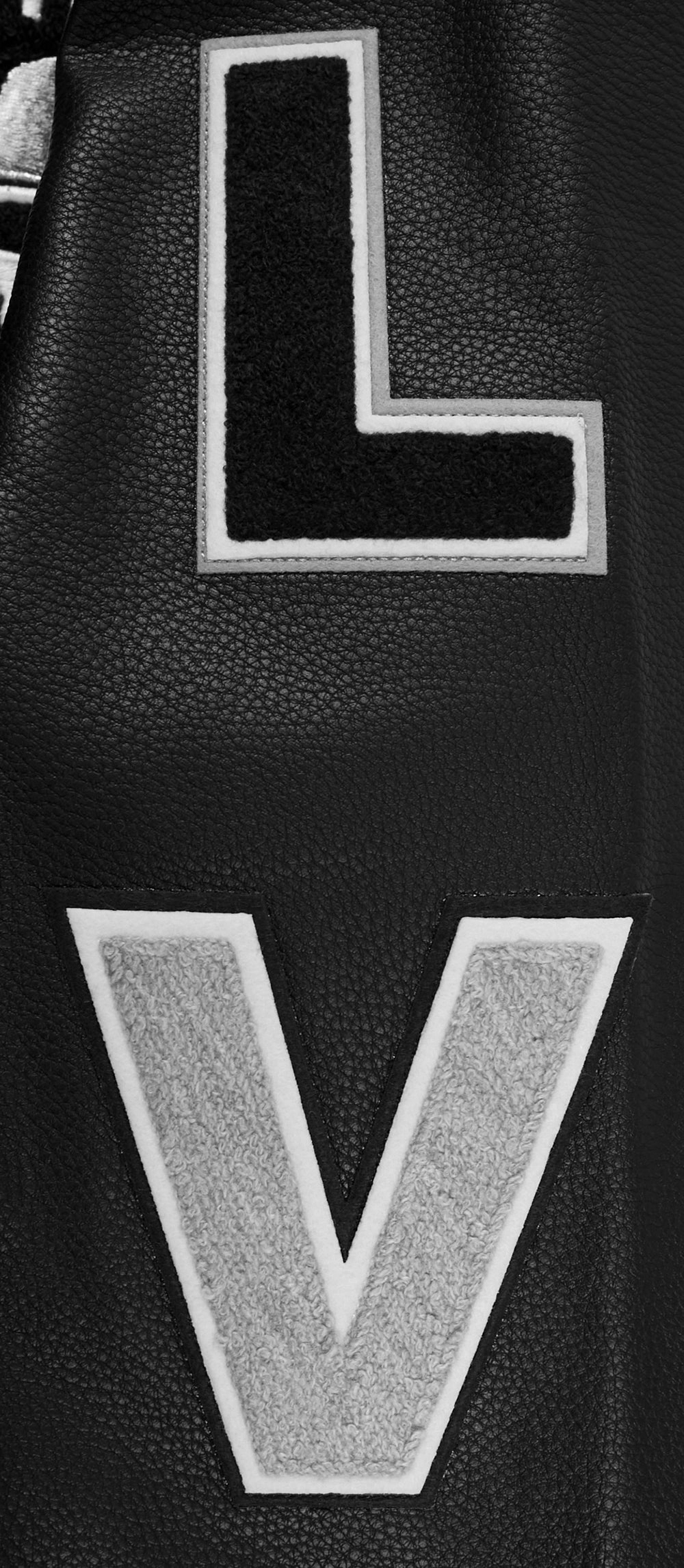 NFL LAS VEGAS RAIDERS CLASSIC WOOL MEN'S VARSITY JACKET (BLACK)