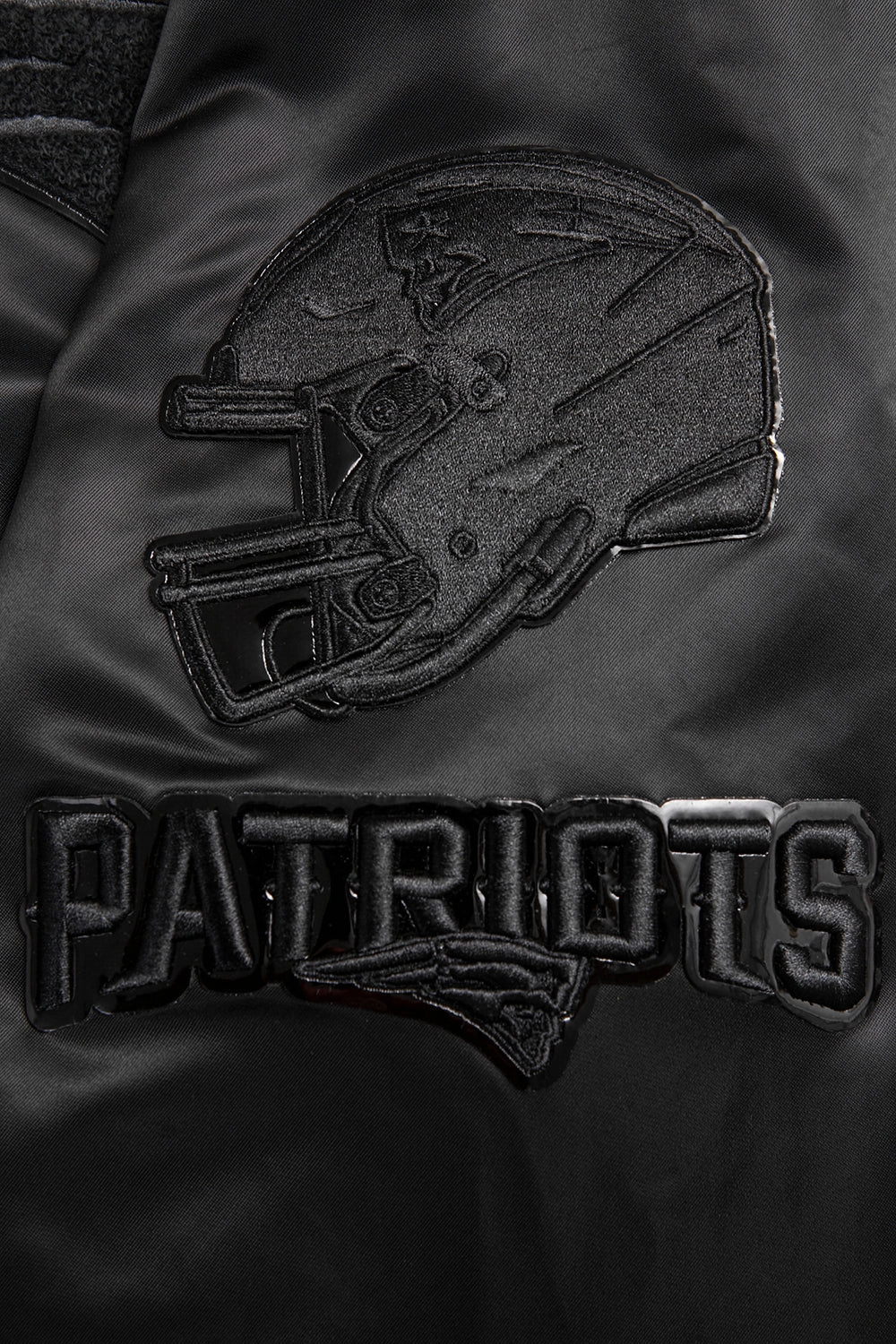 NFL NEW ENGLAND PATRIOTS TRIPLE BLACK MEN'S SATIN JACKET (TRIPLE BLACK)
