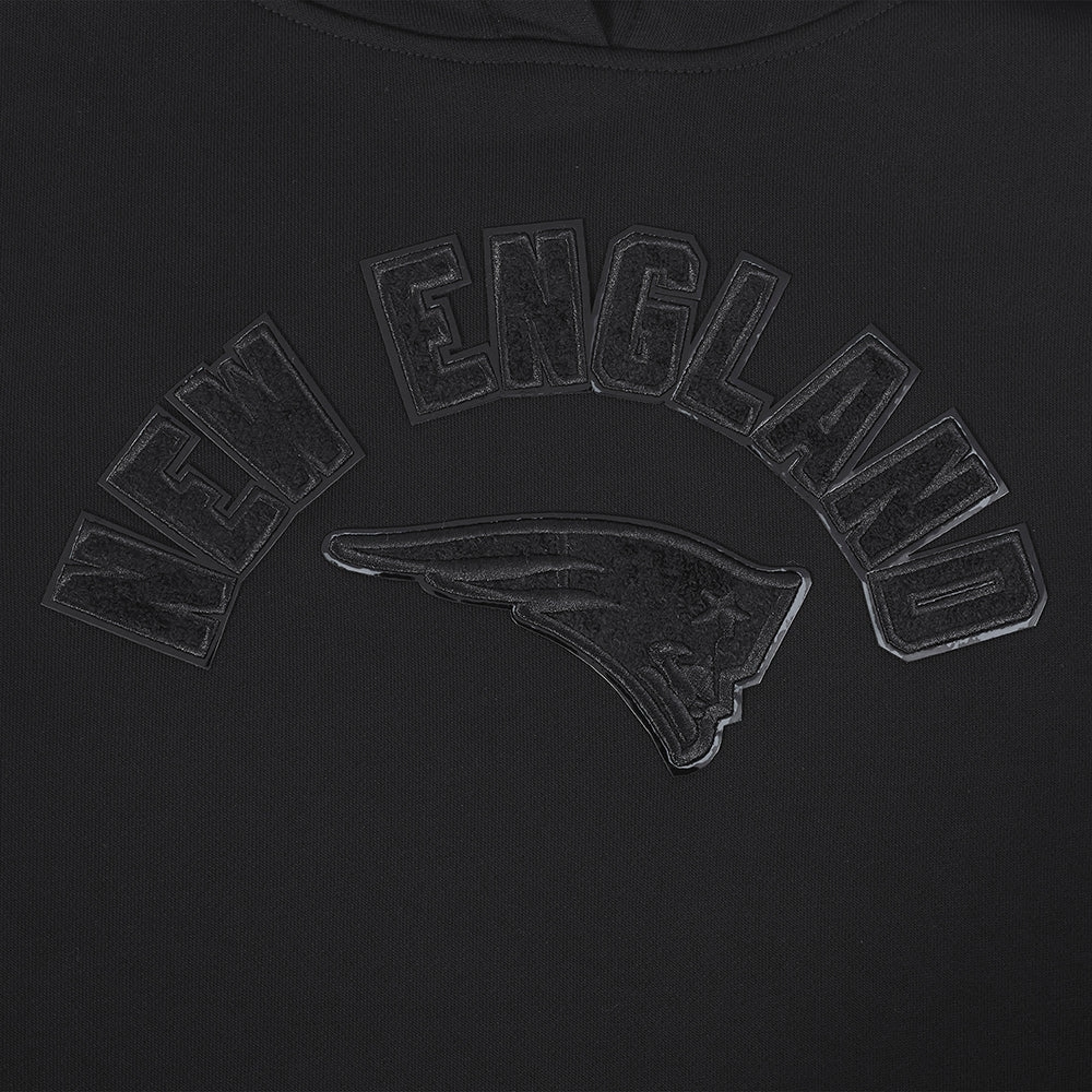 NFL NEW ENGLAND PATRIOTS TRIPLE BLACK WOMEN'S FLEECE PULLOVER HOODIE (TRIPLE BLACK WOMEN'S)