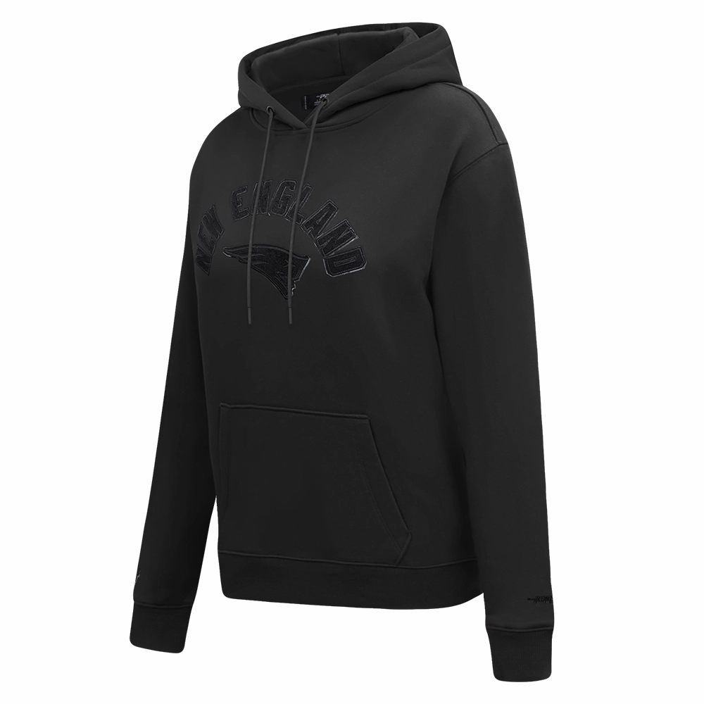 NFL NEW ENGLAND PATRIOTS TRIPLE BLACK WOMEN'S FLEECE PULLOVER HOODIE (TRIPLE BLACK WOMEN'S)