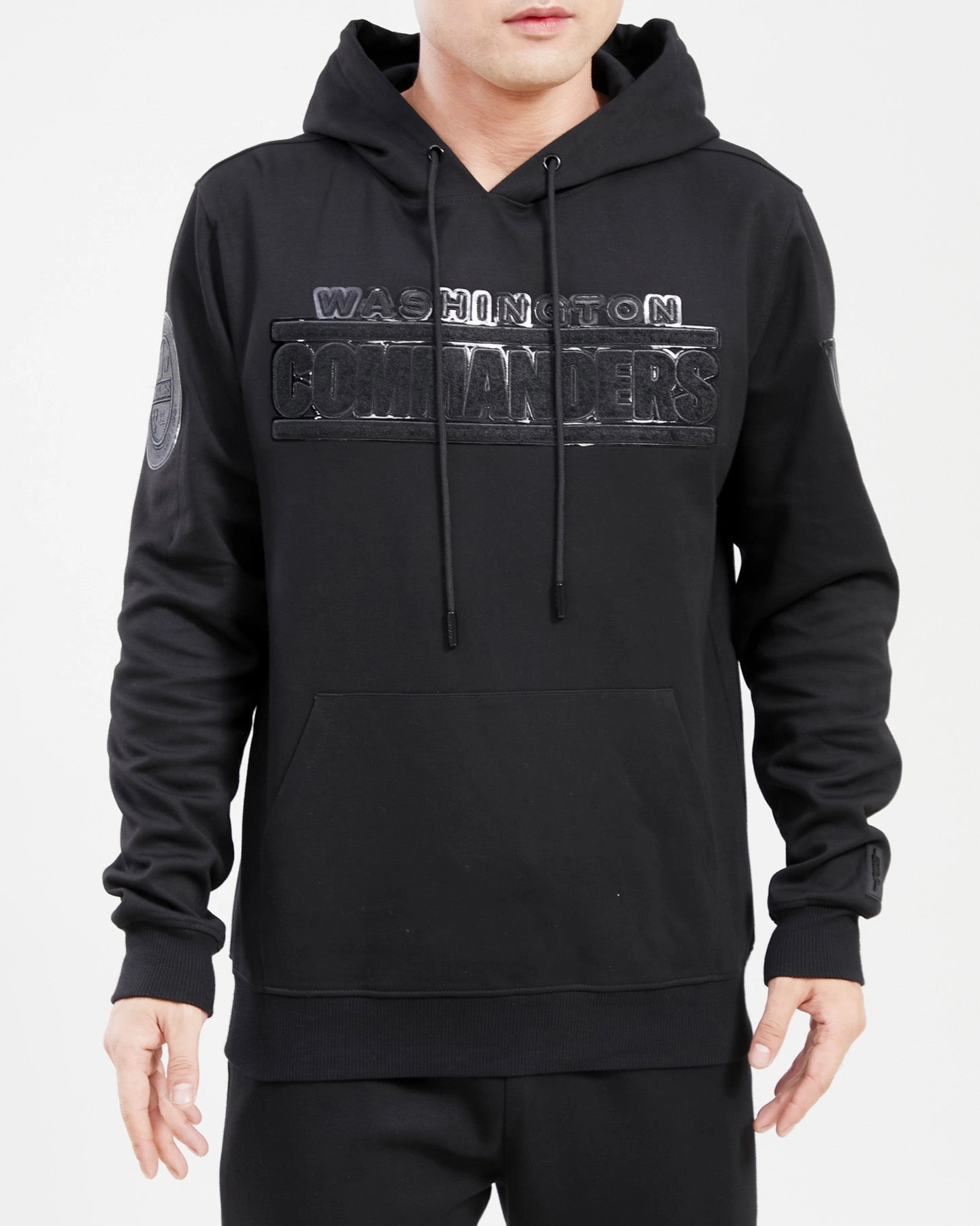 NFL WASHINGTON COMMANDERS TRIPLE BLACK MEN'S PULLOVER HOODIE (TRIPLE BLACK)