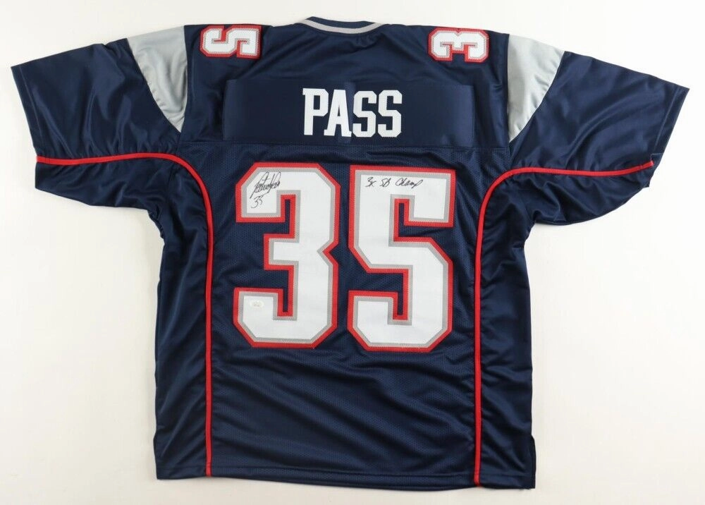 Patrick Pass Signed New England Patriots Jersey "3x SB Champ" (JSA COA) Fullback