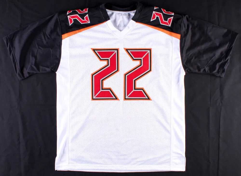 Ronald Jones II Signed Tampa Bay Buccaneers Jersey (Beckett Holo) 2018 2nd Rd Pk
