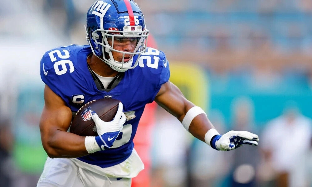 Saquon Barkley Signed New York Giants Red Jersey (Beckett) #1 RB Pk 2018 Draft