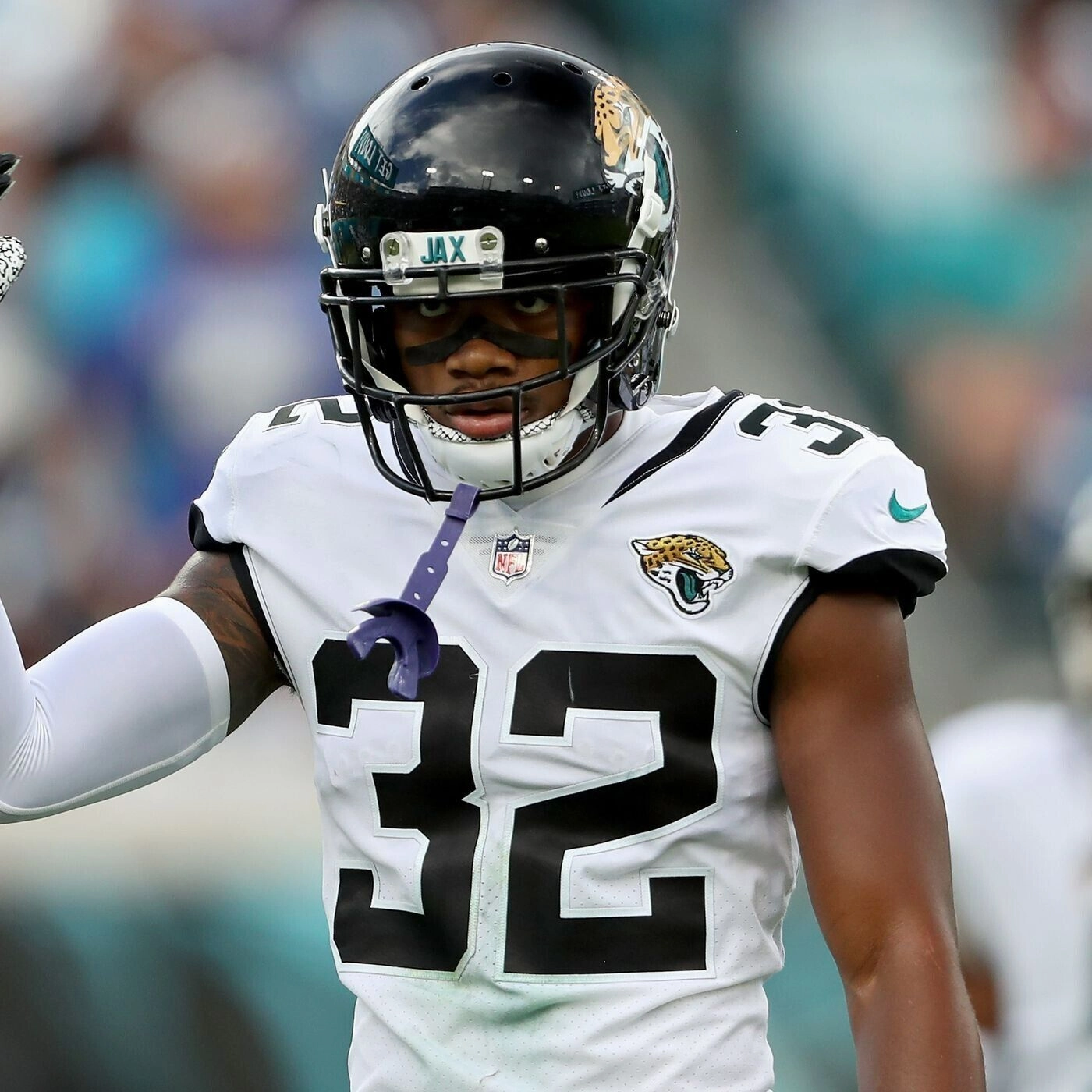 Tyson Campbell Signed Jacksonville Jaguars Jersey (JSA COA) 2021 2nd Rnd Pick DB