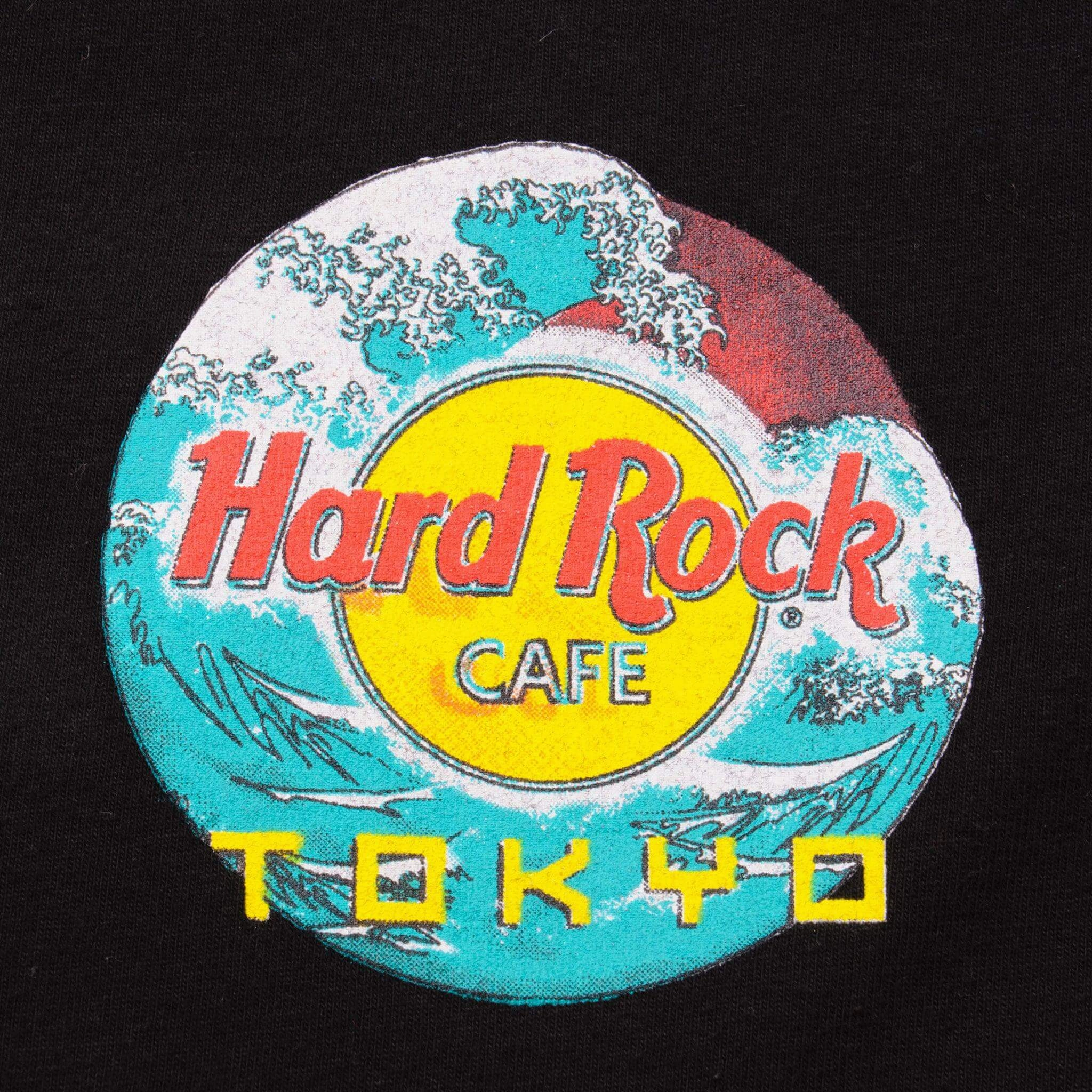 VINTAGE HARD ROCK CAFE TOKYO JAPAN TEE SHIRT SIZE SMALL 1990s