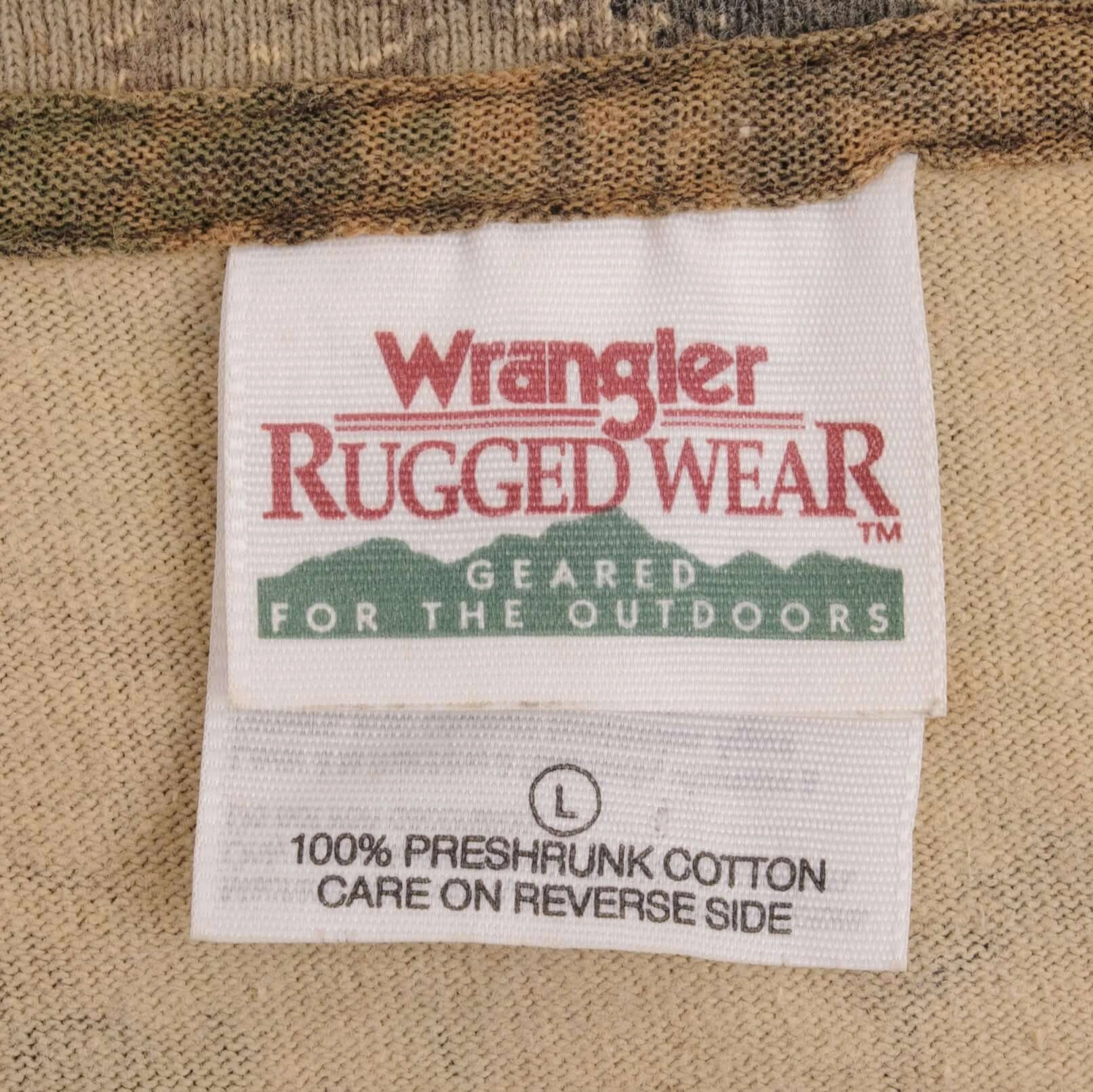 VINTAGE HUNTING ADVANTAGE CAMO POCKET TEE SHIRT 1990S SIZE MEDIUM MADE IN USA