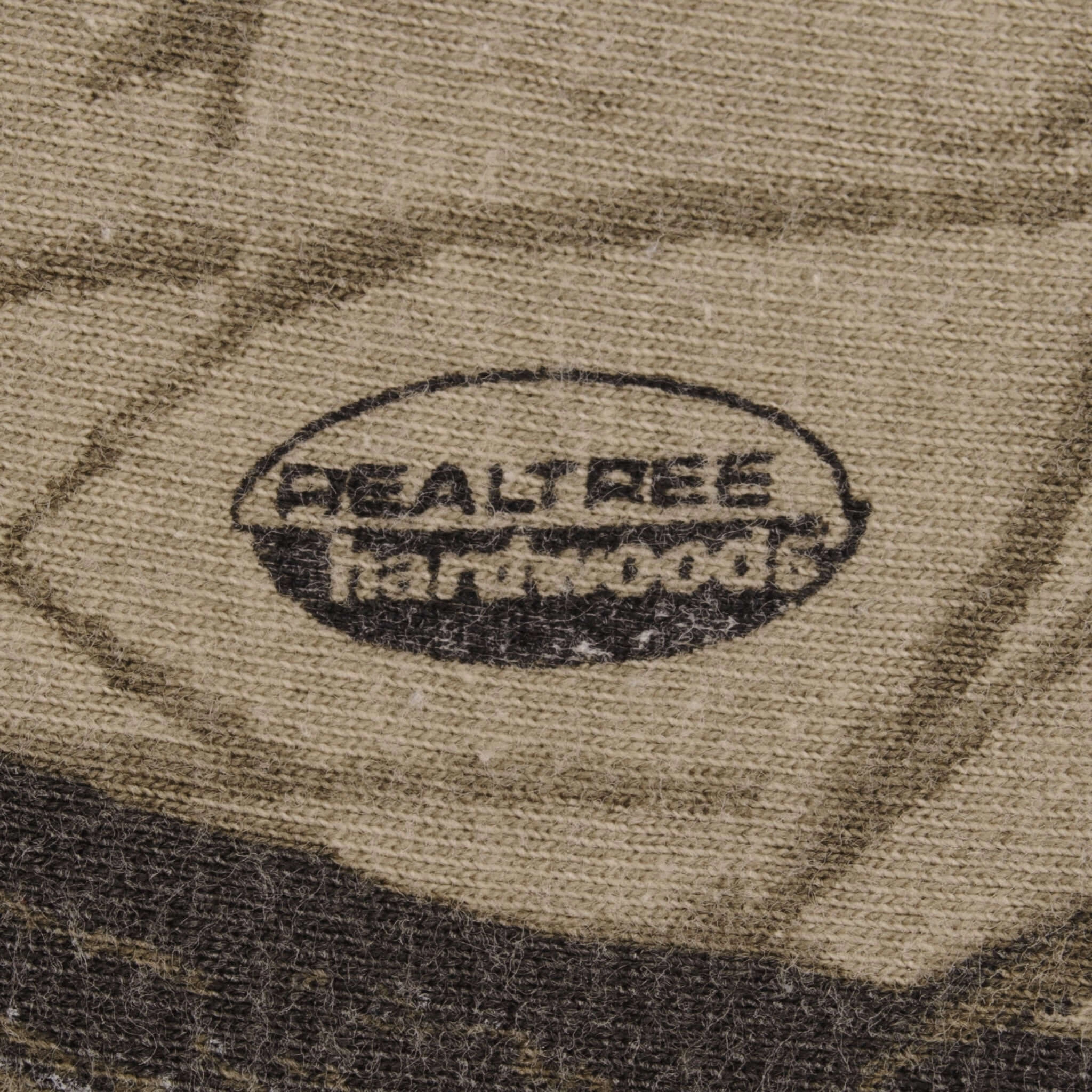 VINTAGE HUNTING REALTREE HARDWOODS CAMO LONG SLEEVE POCKET TEE SHIRT SIZE MEDIUM