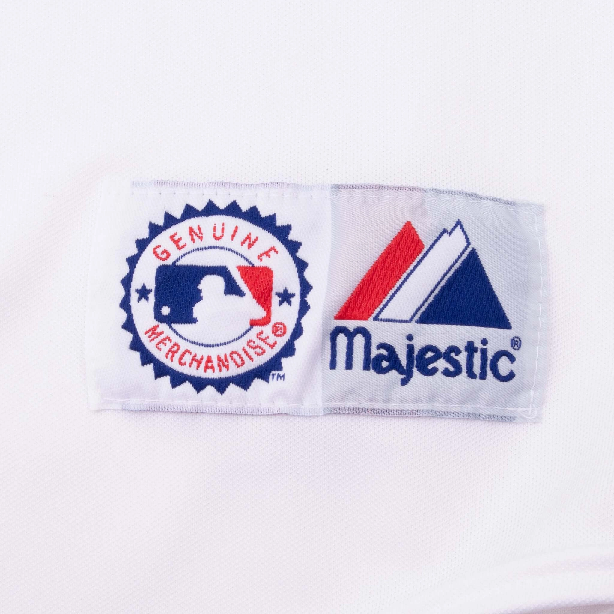 VINTAGE MLB CLEVELAND INDIANS MAJESTIC JERSEY 1990S MEDIUM MADE IN USA