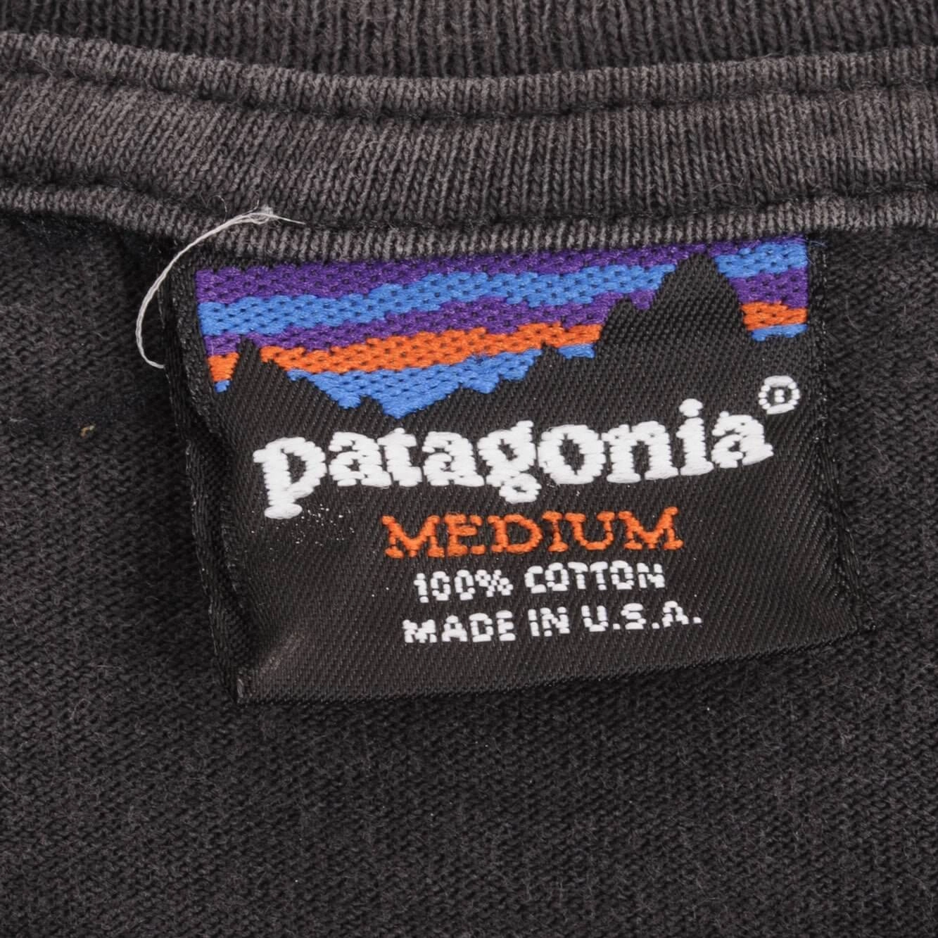 VINTAGE PATAGONIA BLACK TEE SHIRT 1990S SIZE MEDIUM MADE IN USA