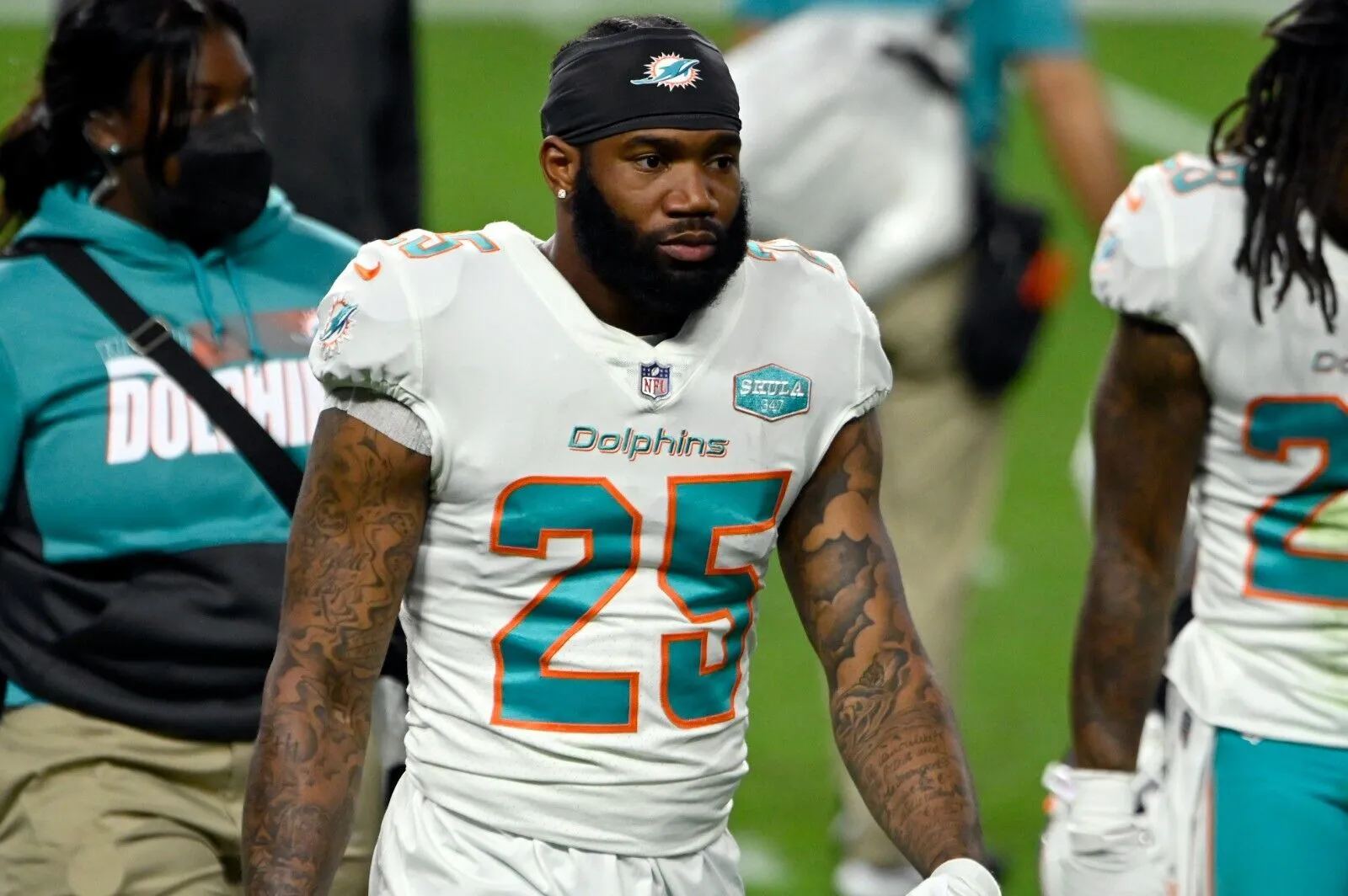Xavien Howard Signed Miami Dolphins Jersey  JSA COA 2018 Pro Bowl Defensive Back